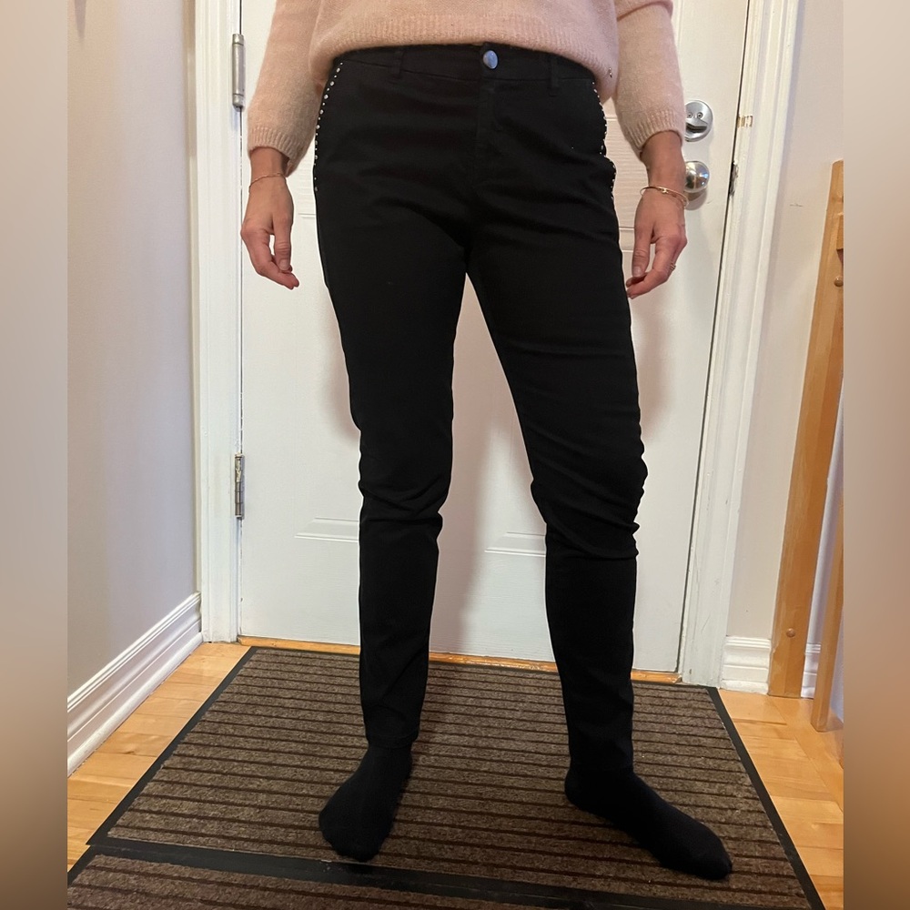 Women black chino pants